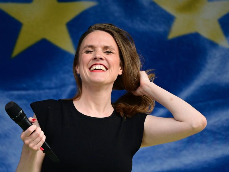 Terry Reintke beim Wahlkampf in Kassel.