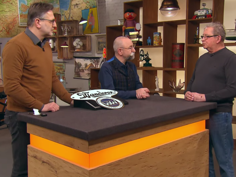 Bei „Bares für Rares“ kommt es manchmal anders, als man denkt. Wie ein unschuldiger Käufer auf diese verlogene Masche hereinfallen konnte...