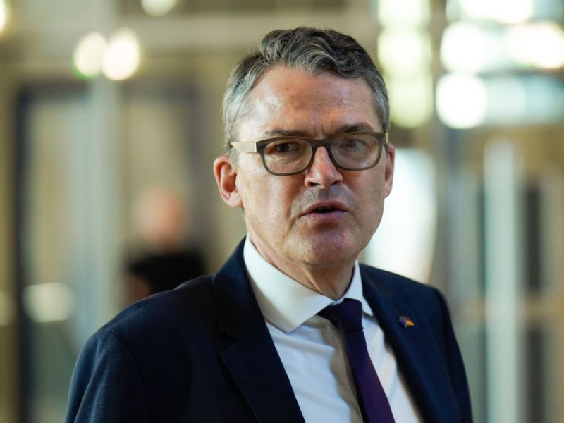 Europawahl-Eklat: CDU-Politiker Kiesewetter wurde bei einem Wahlkampfstand angegangen.