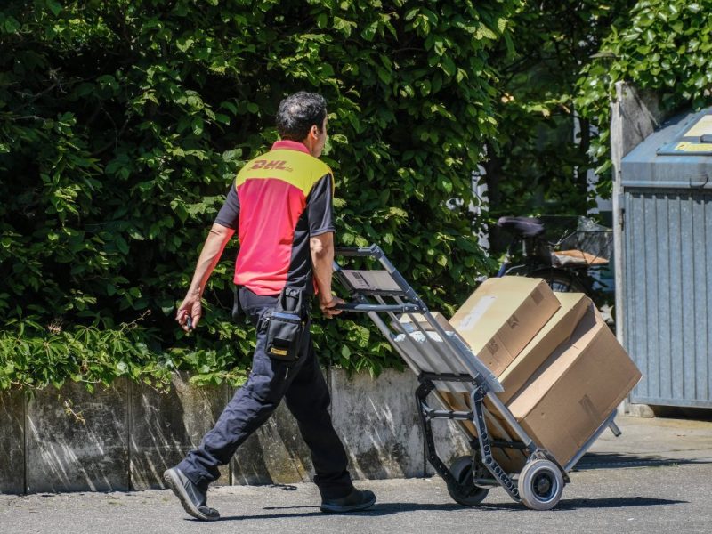 Dieser DHL-Kundin passierte etwas Ungewöhnliches!