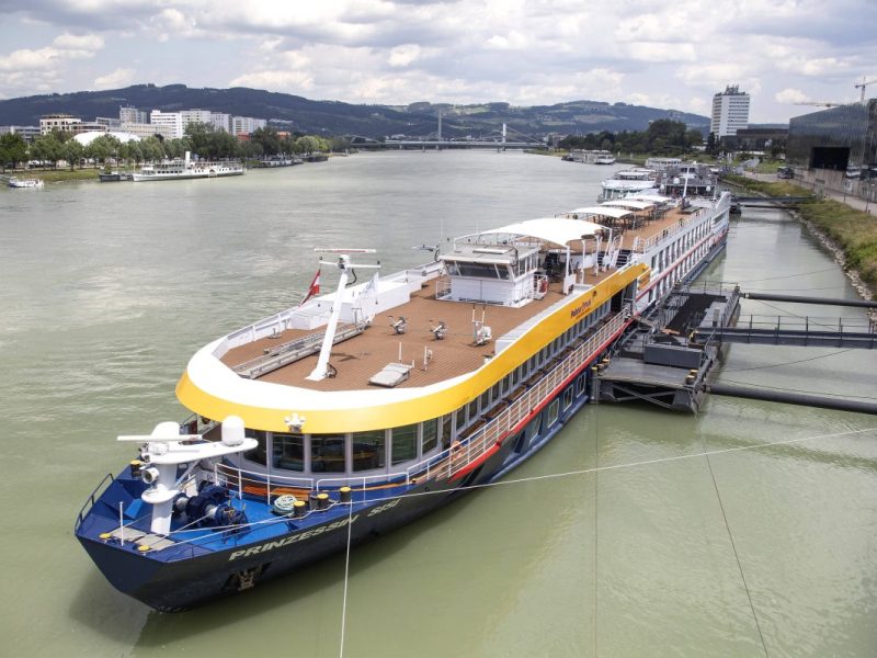 Kreuzfahrt: Schiffe dürfen auf der Donau wegen dem Hochwasser nicht mehr fahren.