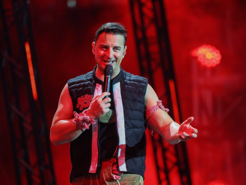 Andreas Gabalier kann nicht glauben, was er beim Konzert in München erlebt.