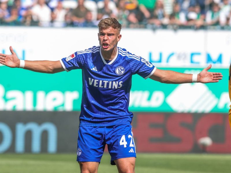 FC Schalke 04: Keke Topp geht.