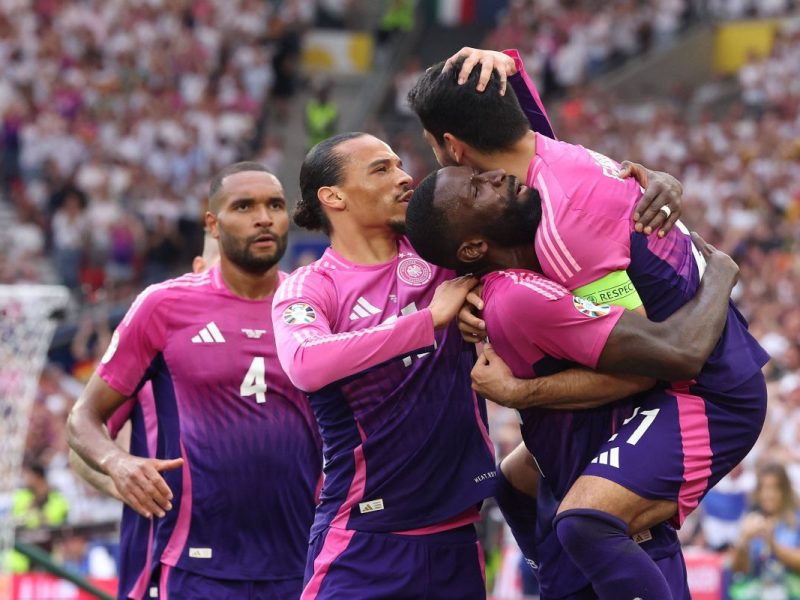 Im Spiel Deutschland - Ungarn wusste vor allem ein DFB-Kicker zu überzeugen. Die Deutschland-Fans feierten den Akteur richtig ab.