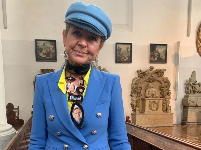 Die Russin Irina Revina Hofmann lebt seit über 30 Jahren in Deutschland und ist eine entschiedene Gegnerin Putins.