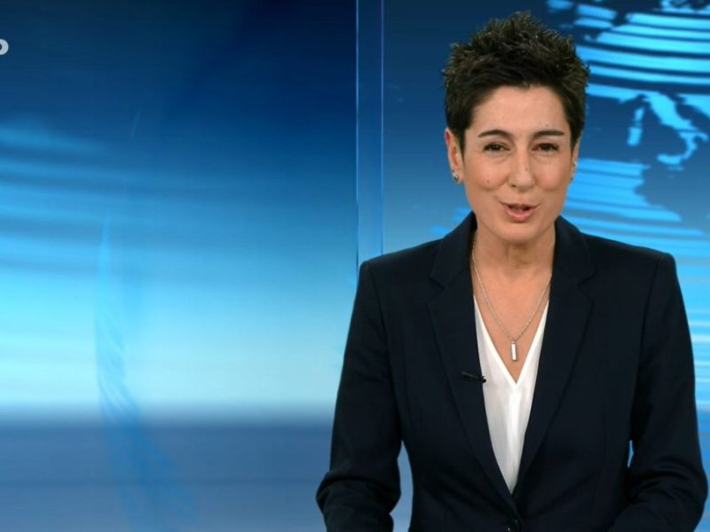 Sie sorgte für das Highlight im ZDF-Studio. Warum Dunja Hayali mit DIESER Aktion im „Heute-journal“ die Fans zum toben brachte…