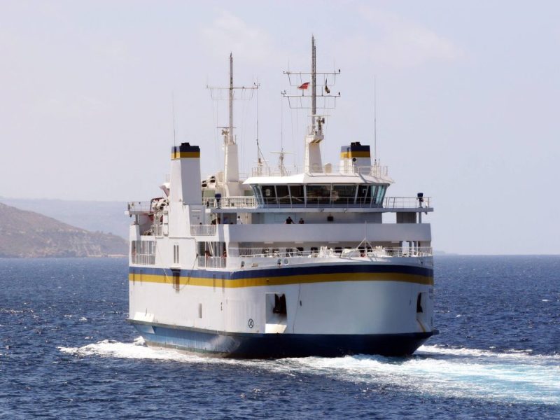 Manch einer setzt im Urlaub auf Fährfahrten.