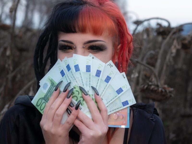 Hammer bei Bürgergeld und Bafög.