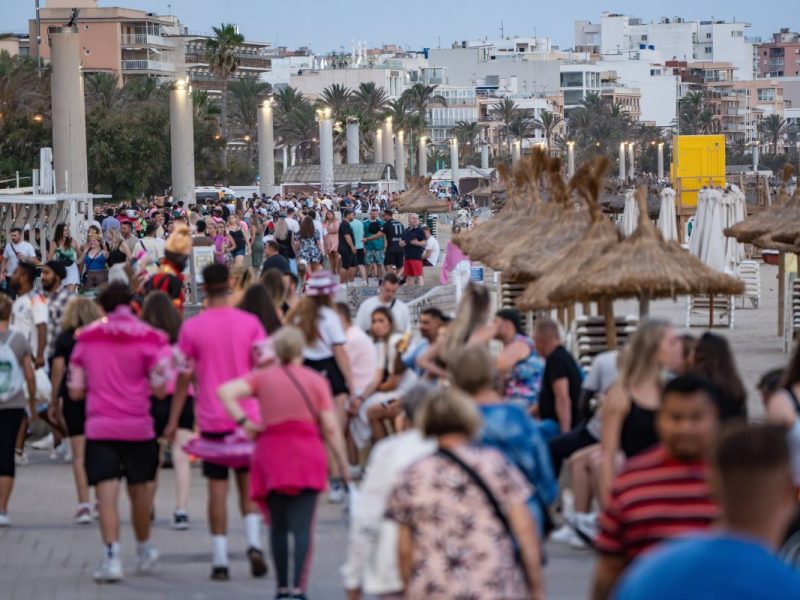 Wer Urlaub auf Mallorca macht muss sich an die Regeln der Einheimischen halten. Sonst fliegt man raus.