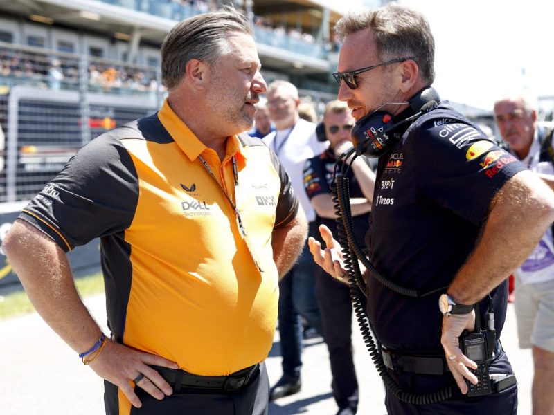 Ein Team musste zuletzt einen bitteren Rückschlag hinnehmen. Nun spricht der Teamchef des Formel-1-Rennstalls über eine Fehlentscheidung.