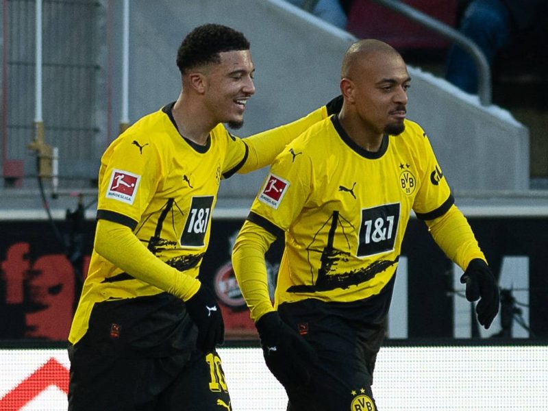 Borussia Dortmund hofft auf Donyell Malen.