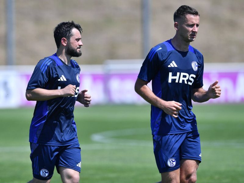 Vor Saison blickt ein S04-Star auf seine Zukunft zurück. Dabei trifft er überraschend offene Aussagen. Diese haben es in sich.