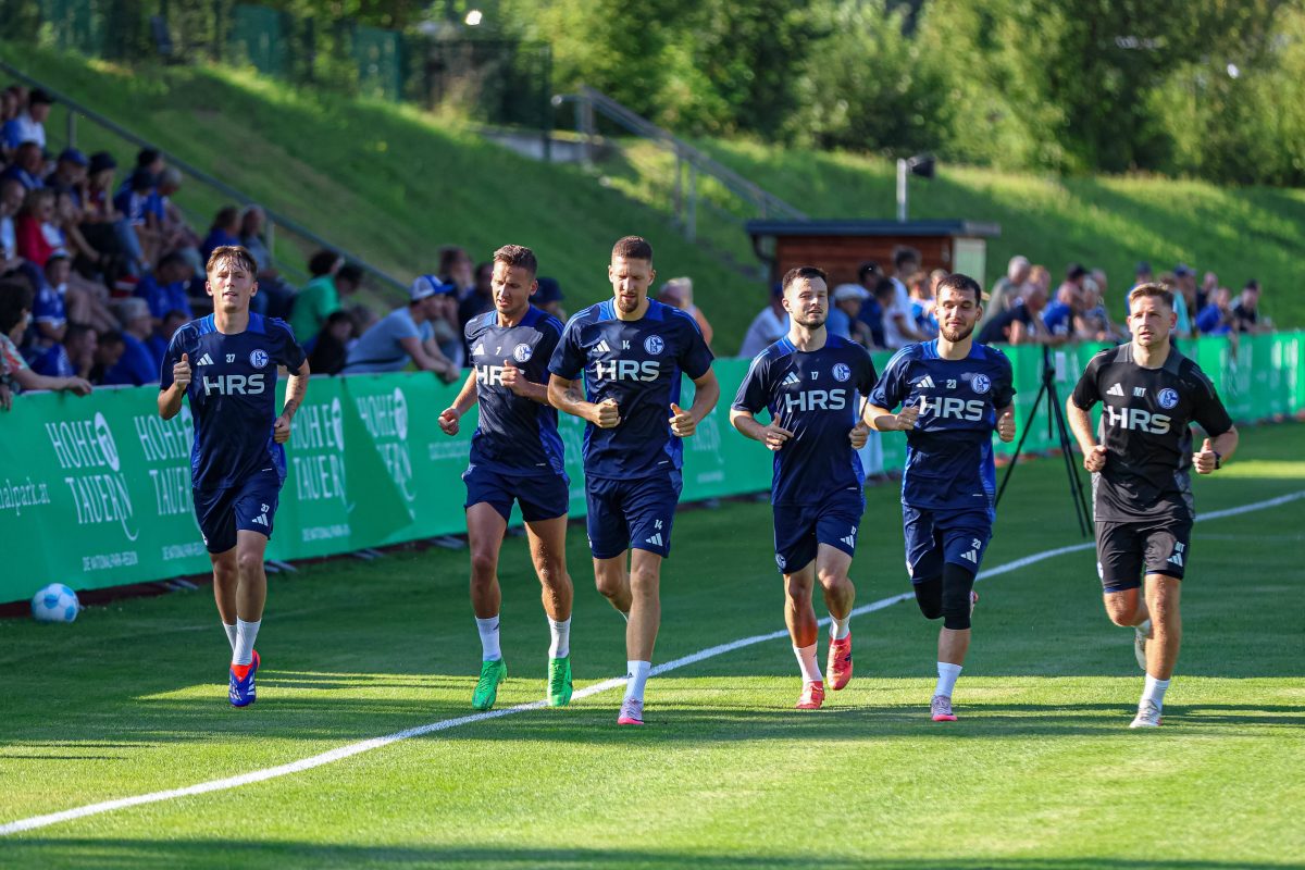 Er ist erst seit wenigen Wochen beim FC Schalke 04, jetzt spricht er über seinen Wechsel. Seine Aussagen sprechen für sich.