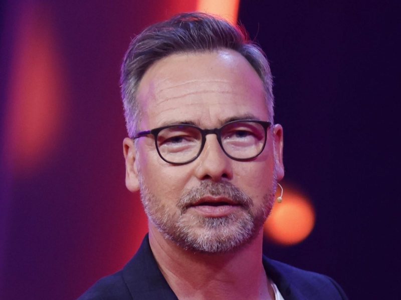 Matthias Opdenhövel lässt sowohl bei Sat.1 als auch bei ProSieben keine Show aus. Doch jetzt herrscht Gewissheit...