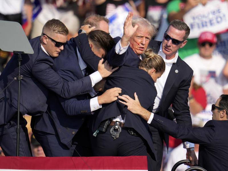 Schüsse auf Donald Trump bei einer Wahlkampf-Veranstaltung.