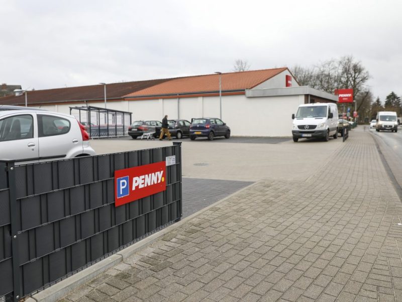 In Dortmund kam es zu einem traurigen Fund an einer Penny-Filiale. (Symbolfoto)