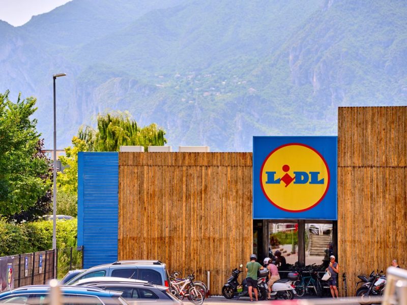 Lidl, Kaufland und Co.: US-Amerikaner bewertet Supermärkte