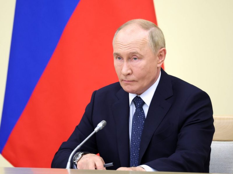 Einer der wichtigsten Männer für die Desinformationskampagne von Putin wurde schwer verletzt.