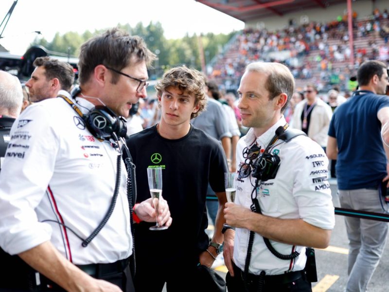 Die Fans haben ihn lange gefordert, nun bekommt ein Formel-1-Youngster offenbar tatsächlich seine Chance. Wie wird er sich schlagen?