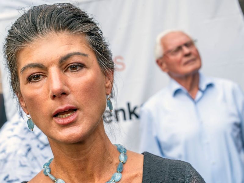 BSW-Anhänger werfen Partei-Chefin Wagenknecht AfD-Rhetorik vor.
