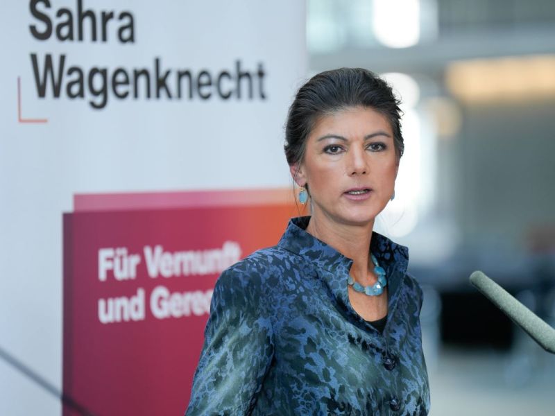 BSW-Chefin Sahra Wagenknecht bei einer Pressekonferenz