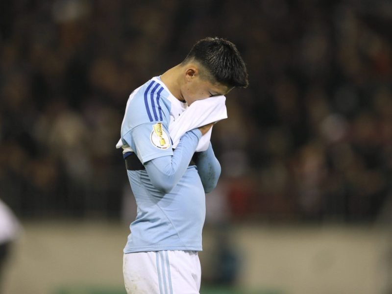 Beim FC Schalke 04 passiert auf dem Transfermarkt wohl doch noch etwas. Ein Angreifer könnte den Verein schon bald endgültig verlassen.