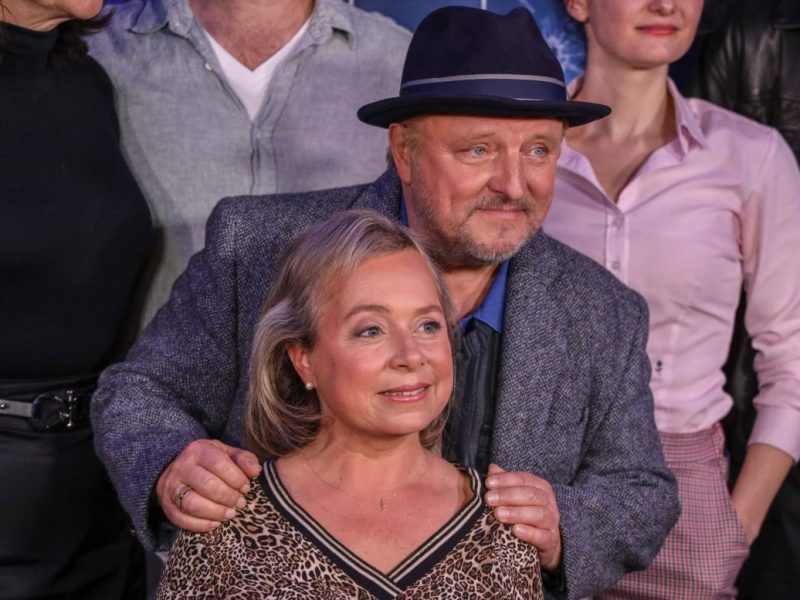 Der „Tatort“ begeistert seit Jahrzehnten ihre deutschen Zuschauer. Doch jetzt enthüllt ein Darsteller Schlimmes.