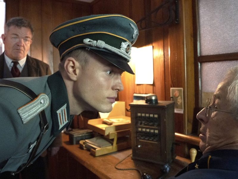 In der neuen Ausgabe vom „Tatort“- jagt Murot Nazi-Verbrecher. Warum Schauspieler Cornelius Obonya das für wichtig hält...