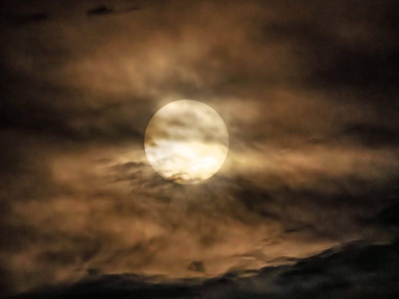 Der Super-Vollmond im Oktober hat großen Einfluss auf die Sternzeichen.