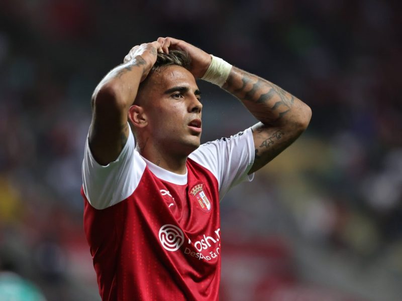 Zuletzt musste ein ehemaliger Schalker einen bitteren Rückschlag hinnehmen. Doch jetzt kommt es für den Ex-S04-Star noch dicker.