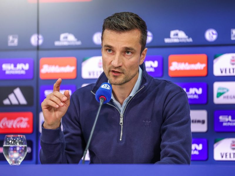 FC Schalke 04: Matthias Tillmann hofft auf hohe Einnahmen.