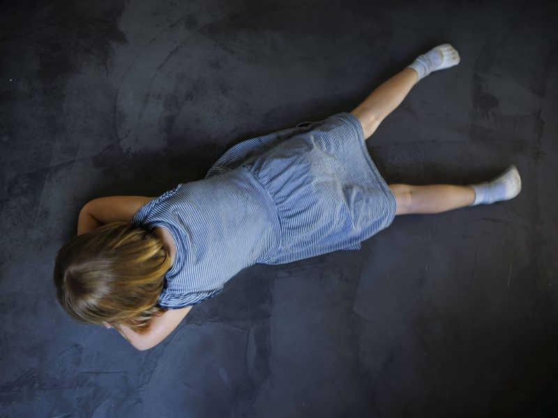 UNICEF schlägt Alarm: Millionen Mädchen weltweit erleben sexuelle Gewalt – oft durch Täter aus dem familiären Umfeld. Die Organisation fordert mehr Schutzmaßnahmen und einen intensiveren Kampf gegen Stigmatisierung.