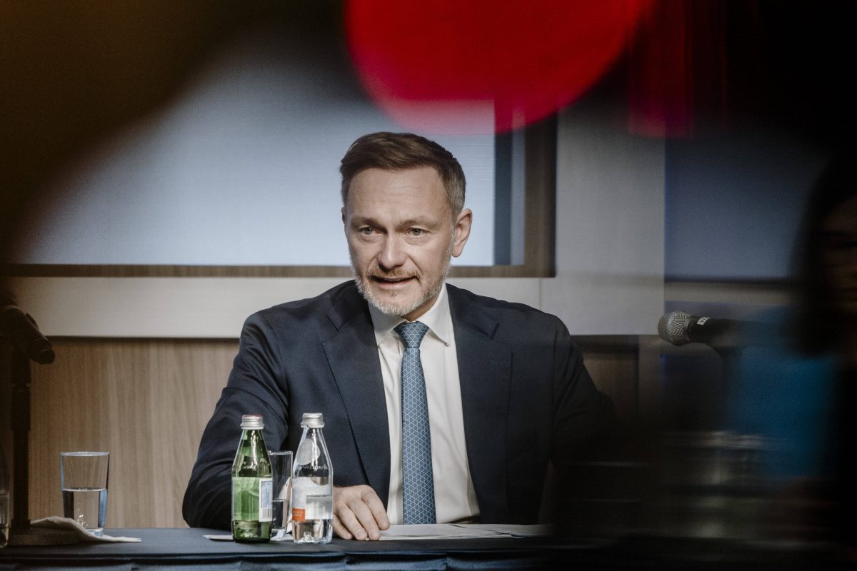 Christian Lindner plant einen