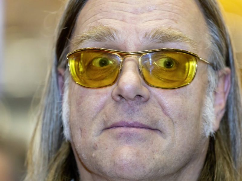 Er hatte Glück im Unglück! „SOKO Stuttgart“-Darsteller Michael Gaedt erlebt den absoluten Horror auf der Autobahn.