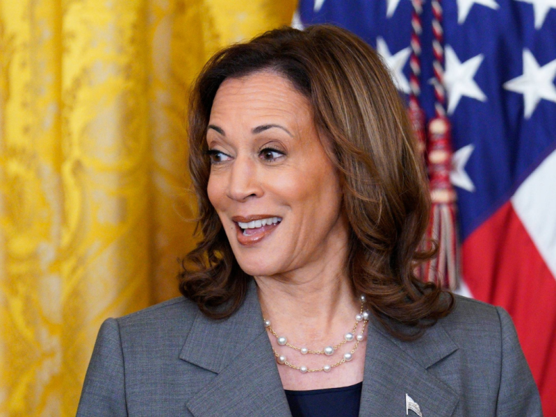 In einer neuen Umfrage zur US-Wahl führt Kamala Harris vor Donald Trump.
