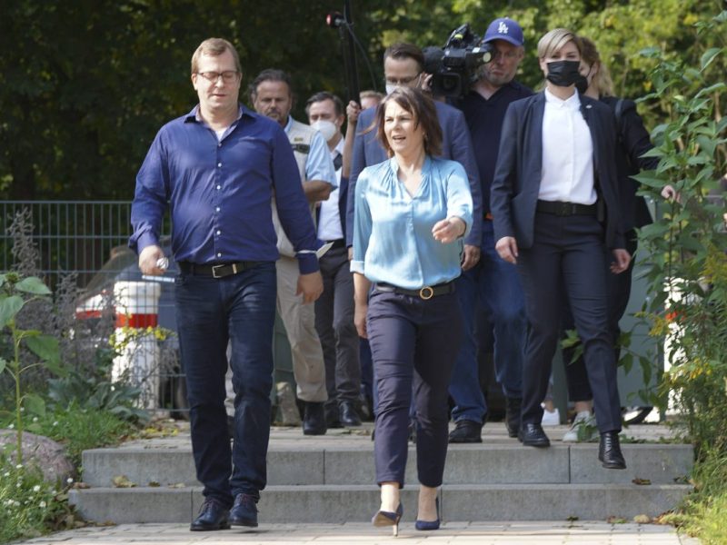 Annalena Baerbock und Daniel Holefleisch