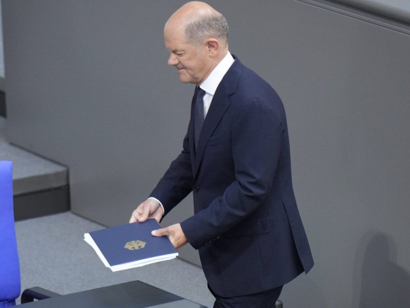 Kanzler Scholz im Bundestag
