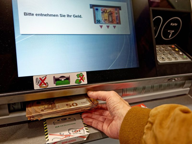 Sparkasse: Bargeld-Warnung