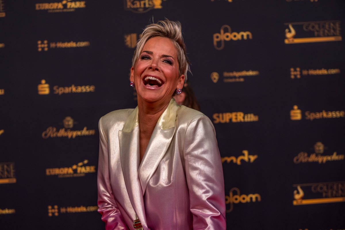 „Bauer sucht Frau“-Star Inka Bause zeigt sich mit einem Mann bei der 