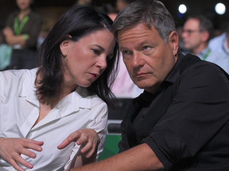 Strafanzeigen-Tabellenführer: Habeck und Baerbock