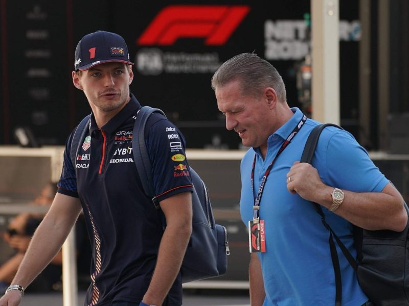 Formel 1: Max und Jos Verstappen im Gespräch.