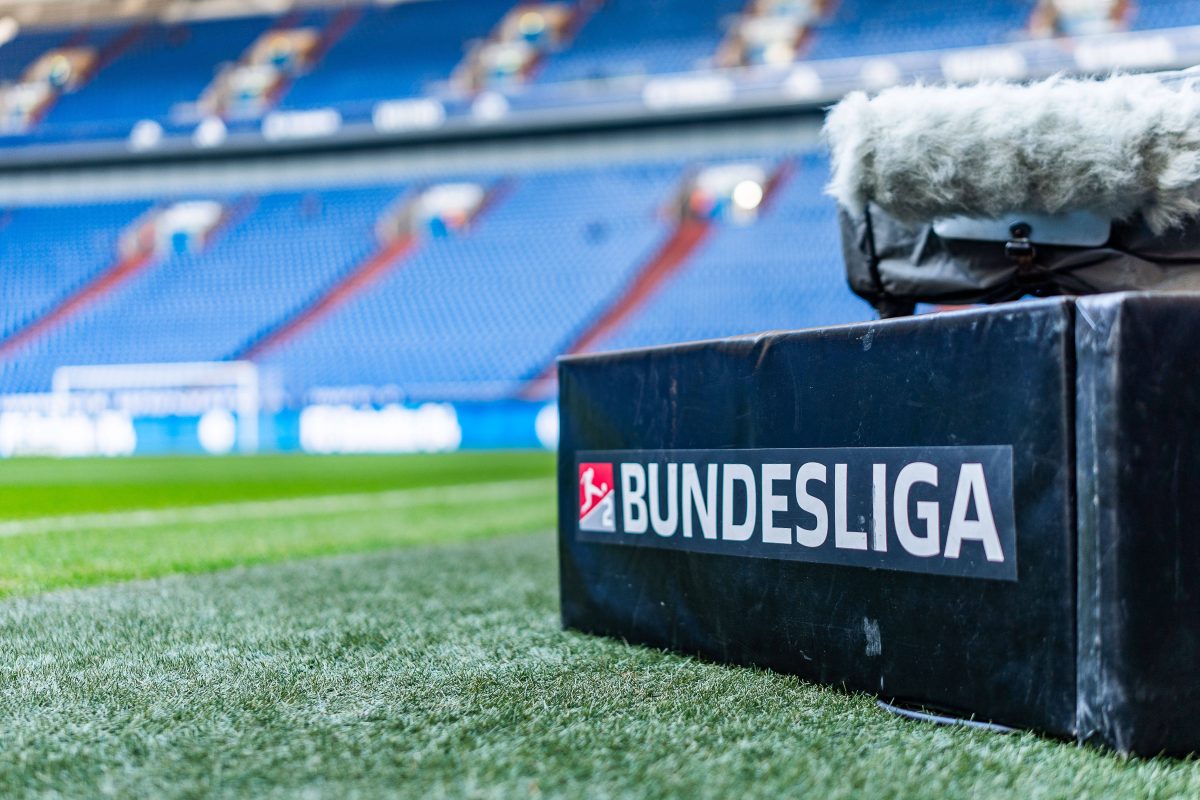 Bei dieser Hammer-Entscheidung rund um die DFL dürfte der FC Schalke genauestens hinschauen. Vor allem für die Fans ist die Entscheidung von Belangen.