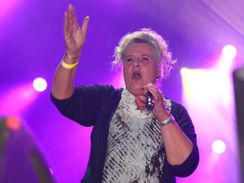 Silvia Wollny am Mikrofon