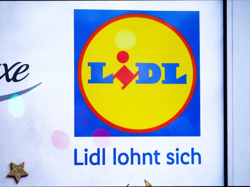Lidl hat besondere Öffnungszeiten zu den Feiertagen.