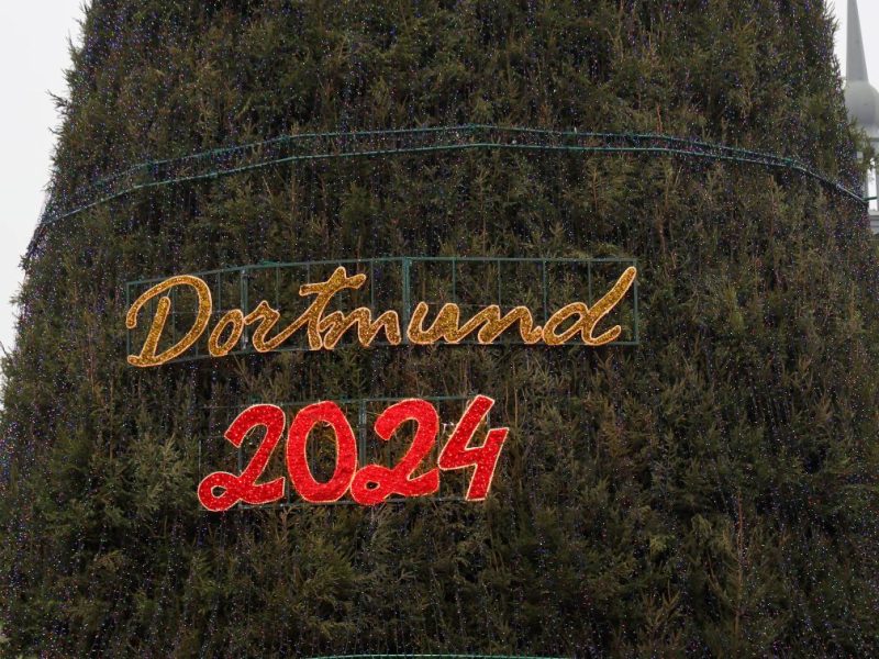 Weihnachtsmarkt Dortmund: Kritik Baum