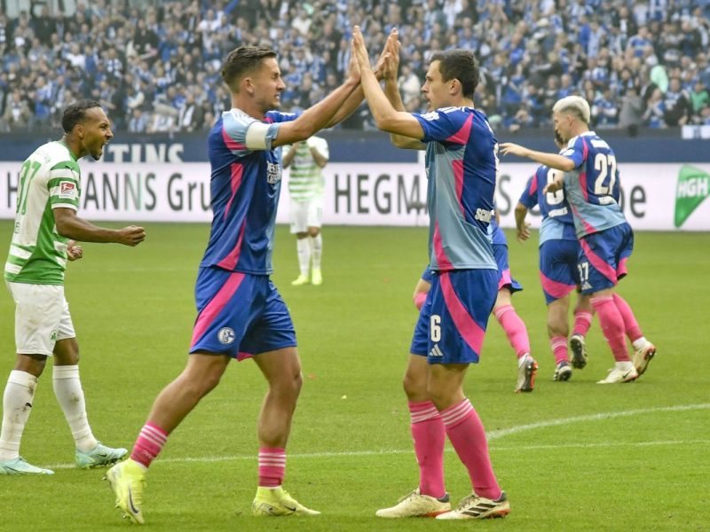 Vor allem ein S04-Profi hat sich zuletzt zum Unterschiedsspieler gemausert. Die Klubbosse sind jedoch nun zum Handeln gezwungen.