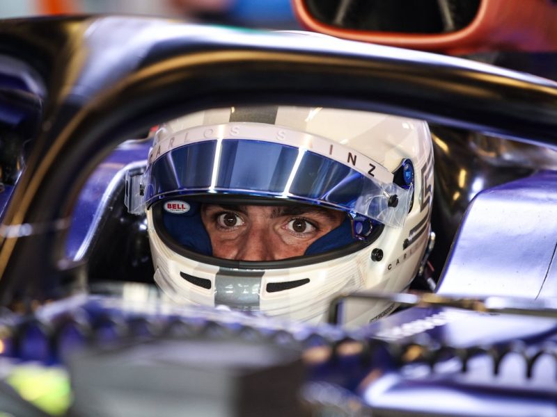 Bittere Nachrichten für Carlos Sainz! Die Worte seines neuen Teamchefs lassen für den Formel-1-Star nichts allzu Gutes hoffen.