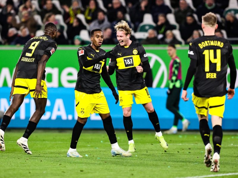 Borussia Dortmund jubelt in Wolfsburg.