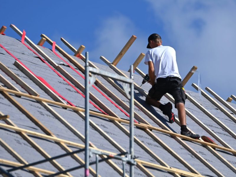 In einigen Branchen steigt im Jahr 2025 der Mindestlohn. (Symbolbild)