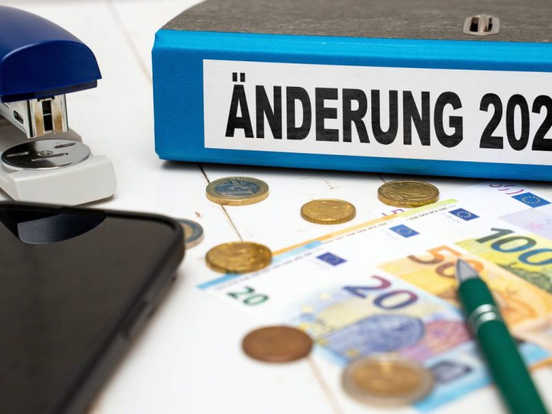 2025: Veränderungen Sparkasse, Deutsche Post